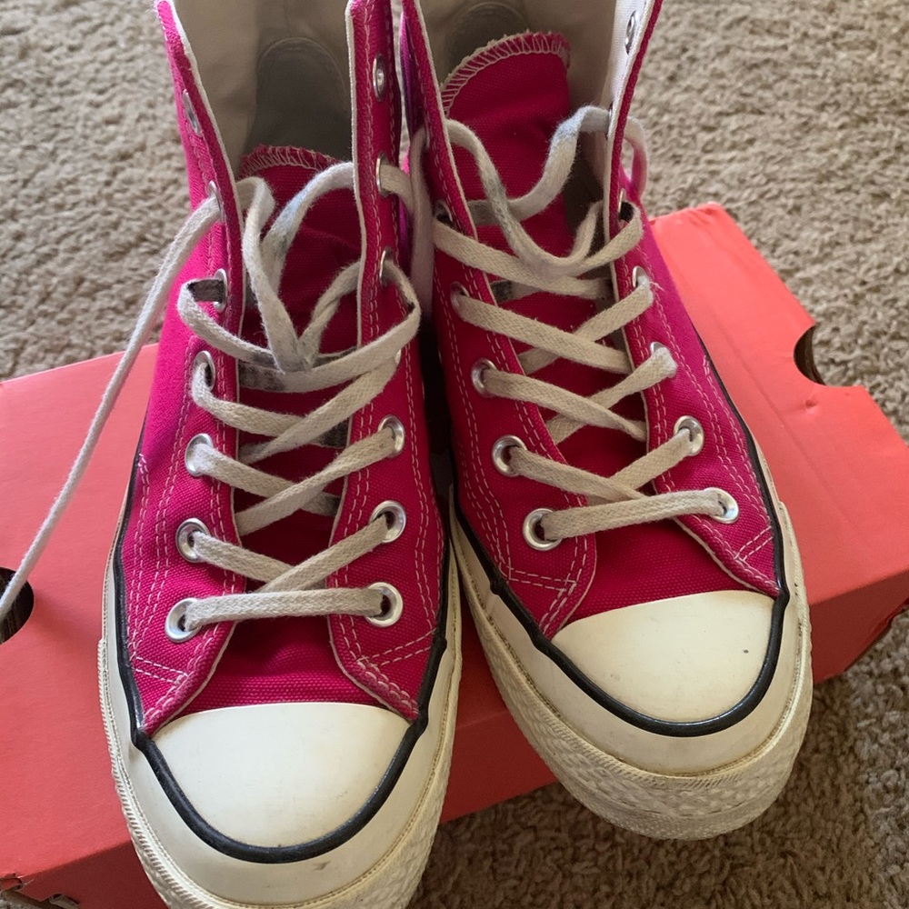 Converse chuck Taylor all star high top shoes